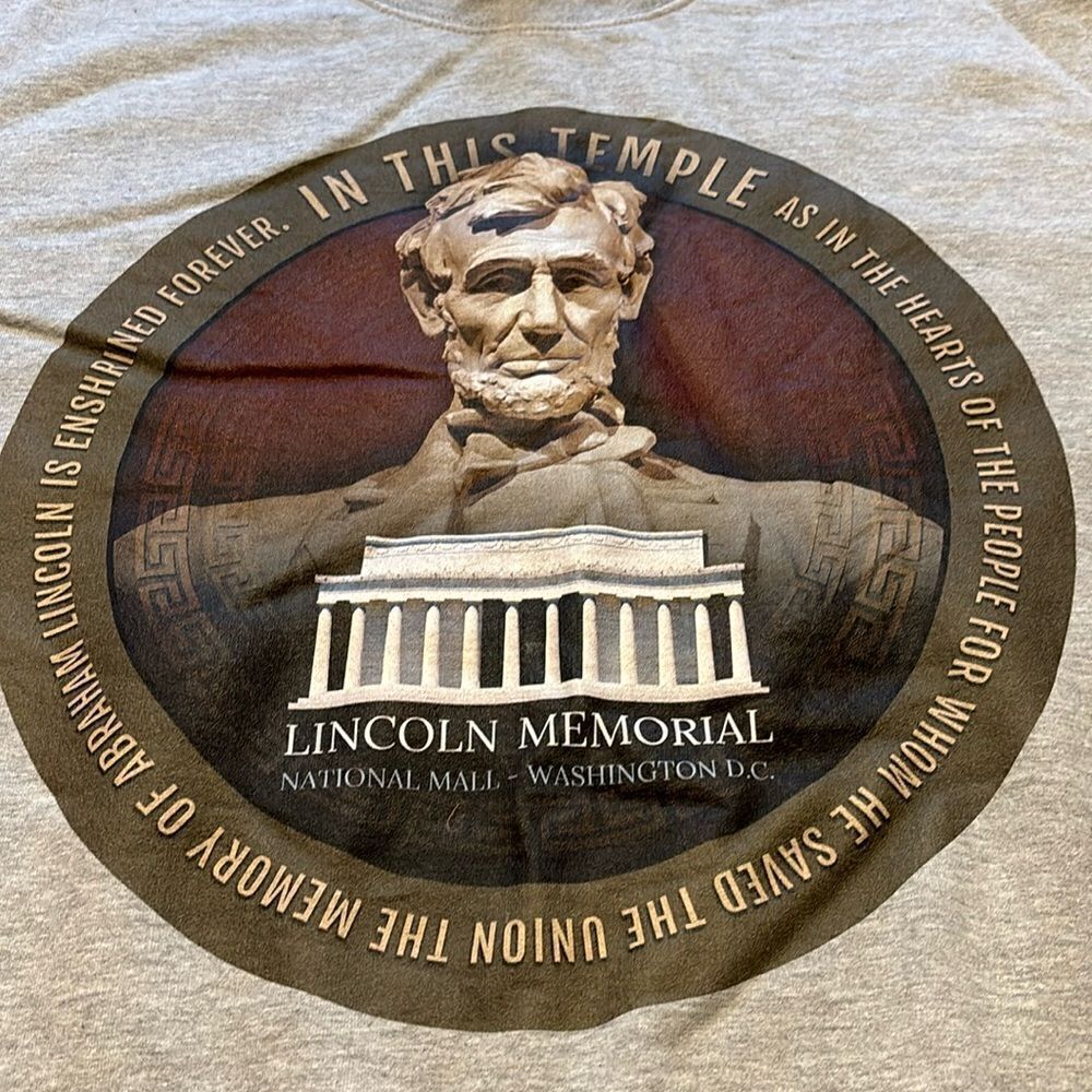 Abraham Lincoln Memorial National Mall sweatshirt size XL